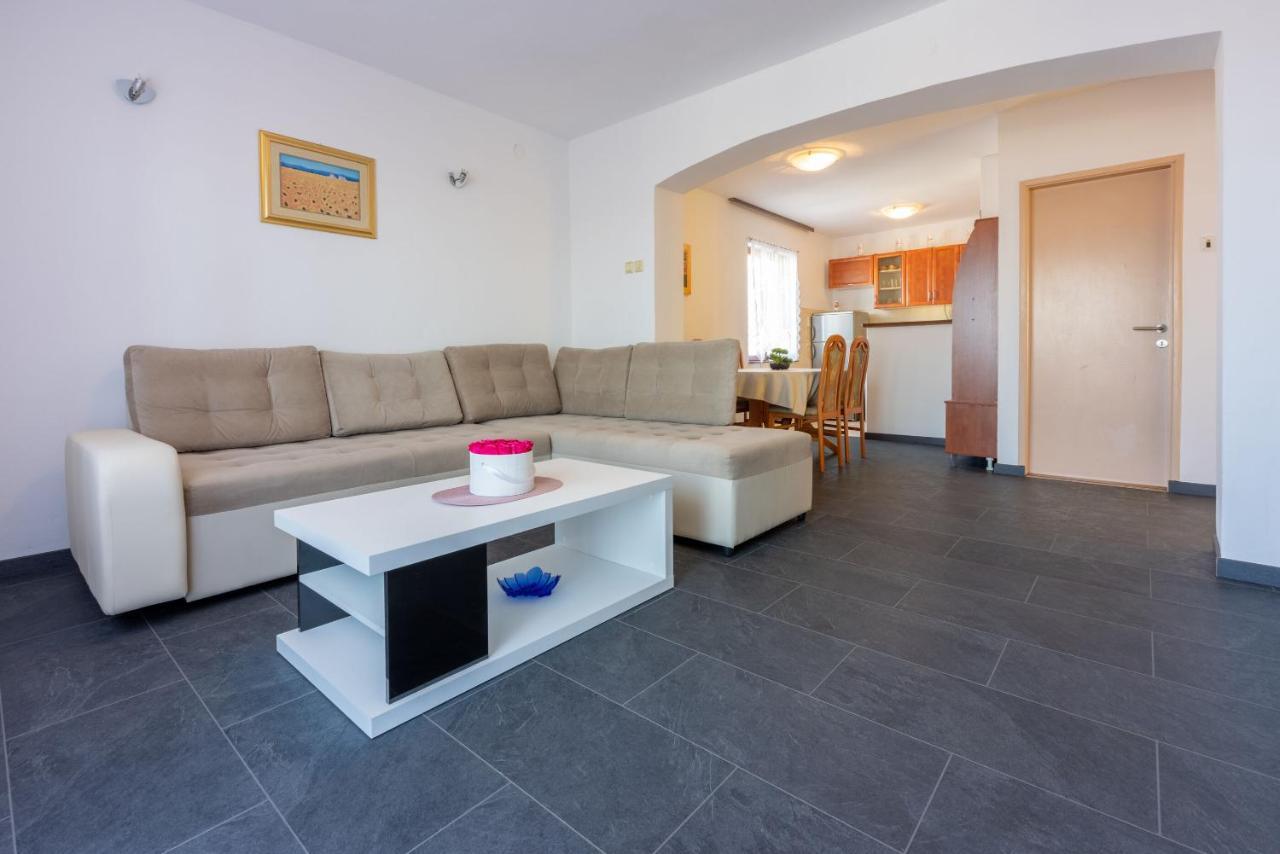 Apartments Filip Crikvenica Zewnętrze zdjęcie